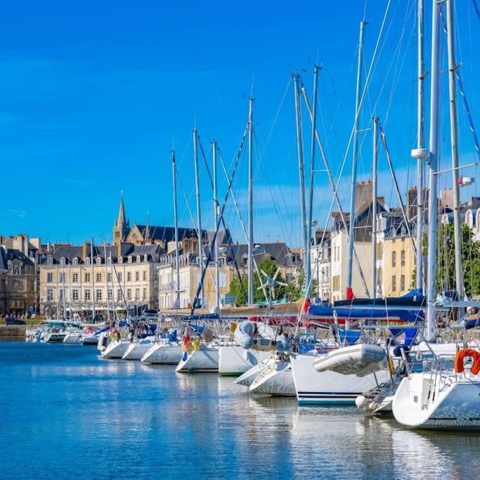 Appartement En Plein Coeur De Vannes Exterior foto